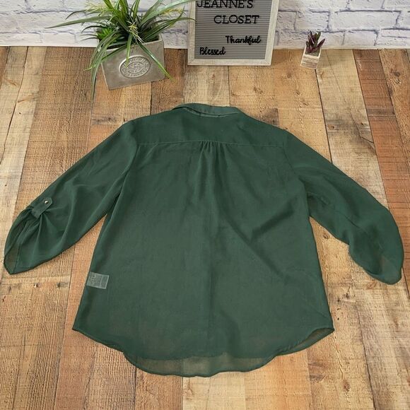 METAPHOR hunter Green Sheer Tab Sleeve Button Front Blouse - Picture 5 of 13